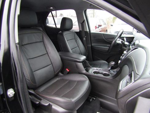 Used 2020 Chevrolet Equinox Premier w/ Premier Redline Edition image 29