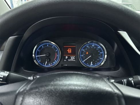 Used 2019 Toyota Corolla LE image 30