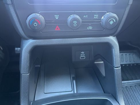 New 2025 Ford Ranger XL w/ Trailer Tow Package image 15