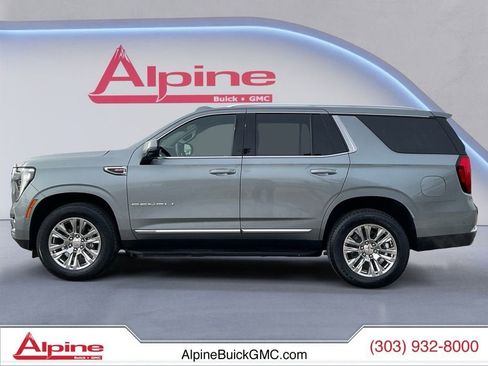 Used 2025 GMC Yukon Denali image 2