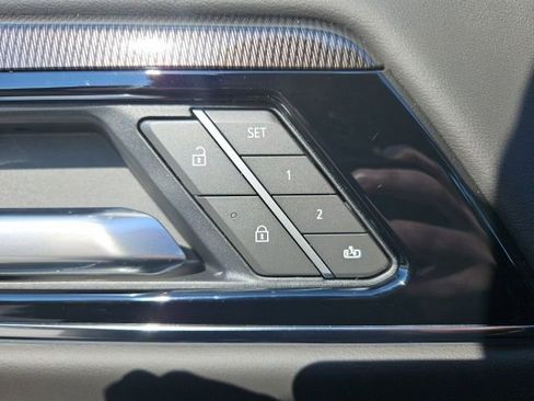 New 2026 GMC Yukon XL Elevation AWD/4WD image 10