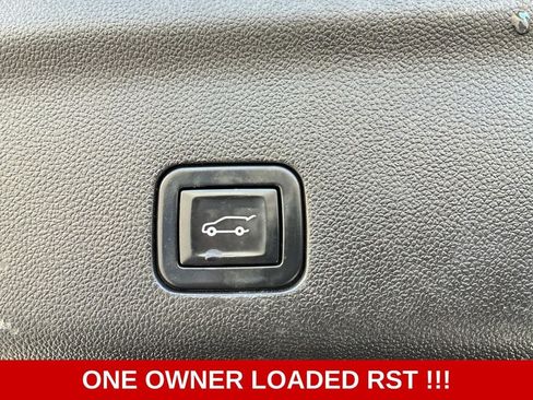 Used 2021 Chevrolet Tahoe RST w/ Luxury Package AWD/4WD image 15