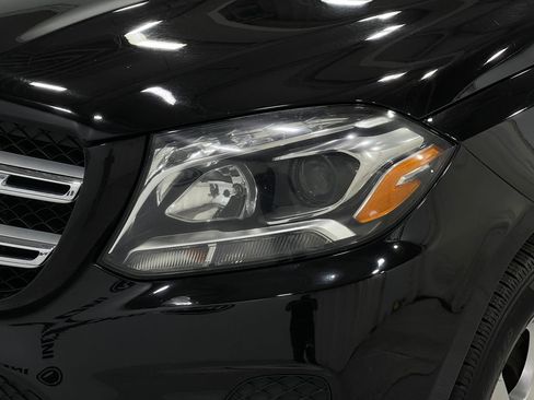 Used 2017 Mercedes-Benz GLS 450 4MATIC w/ Premium Package image 36