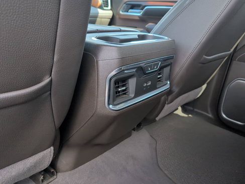 Used 2025 GMC Sierra 2500 Denali AWD/4WD image 32