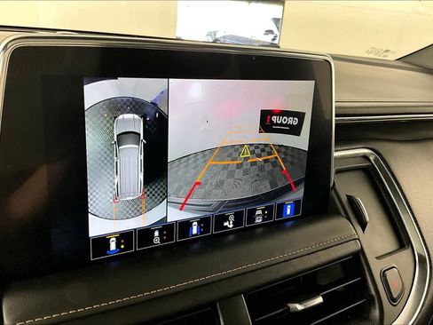 Used 2023 GMC Yukon AT4 w/ AT4 Premium Package image 27