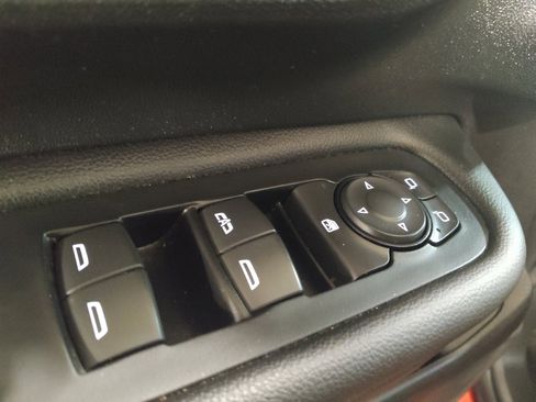 Used 2022 GMC Terrain SLE w/ Driver Convenience Package FWD image 27