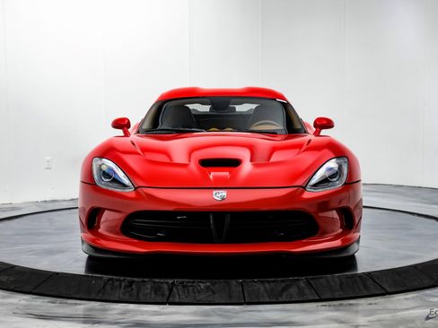 Used 2014 SRT Viper GTS w/ GTS Laguna Interior Package image 25