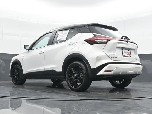 Used 2023 Nissan Kicks SV image 19