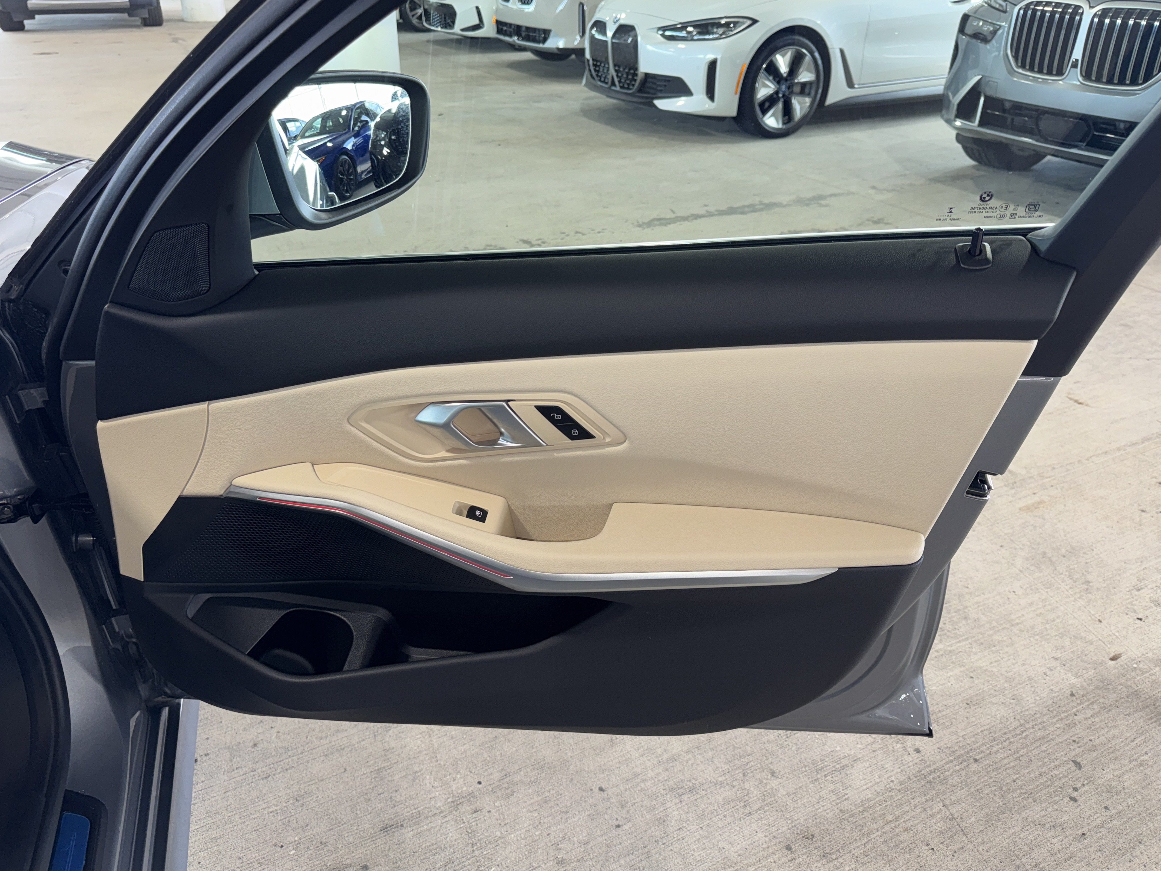 Certified 2026 BMW 330i Sedan w/ Premium Package RWD image 9