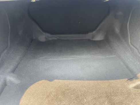 Used 2021 Chevrolet Camaro LT w/ Technology Package RWD image 8