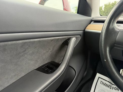 Used 2019 Tesla Model 3 Long Range AWD/4WD image 29
