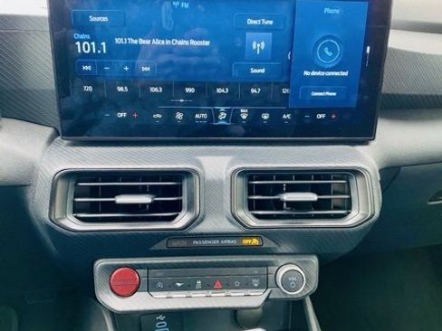 Used 2025 Ford Mustang Coupe image 14