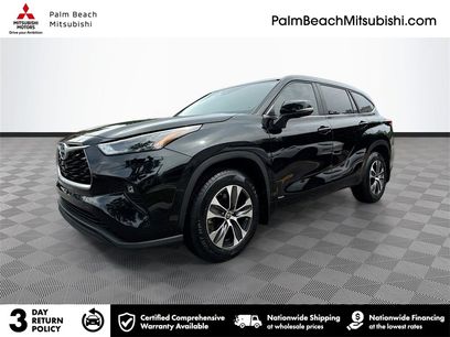 Used 2023 Toyota Highlander XLE