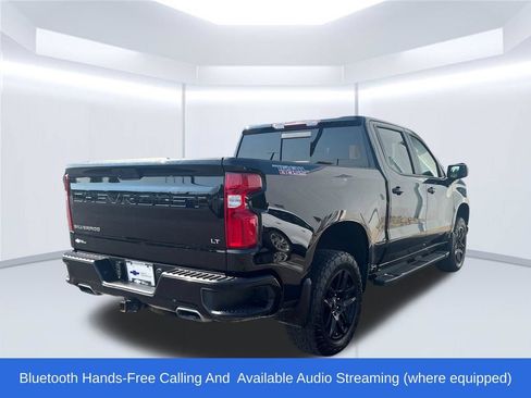 Used 2022 Chevrolet Silverado 1500 LT Trail Boss w/ Convenience Package II AWD/4WD image 6