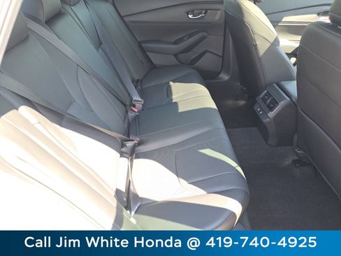 Used 2025 Honda Accord Sport image 22
