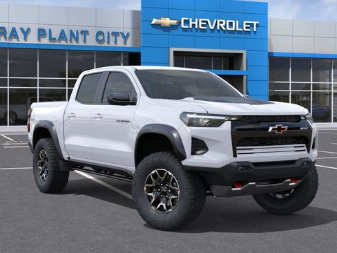 New 2026 Chevrolet Colorado ZR2 w/ Technology Package AWD/4WD image 7