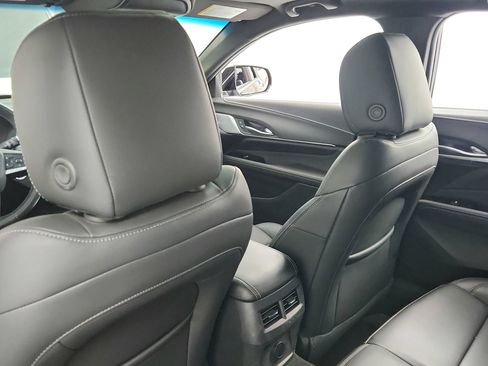 Certified 2025 Cadillac CT4 Luxury w/ Sun And Sound Package AWD/4WD image 25