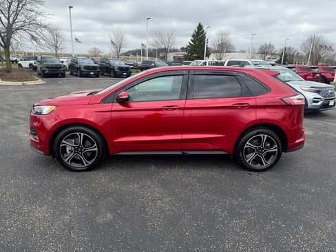 Used 2021 Ford Edge ST image 4