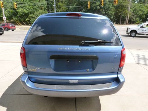 Used 2007 Dodge Grand Caravan w/ PWR Convenience Group FWD image 8