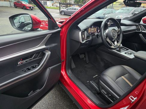 Certified 2024 MAZDA CX-90 Plug-In Hybrid w/ Premium Plus image 21