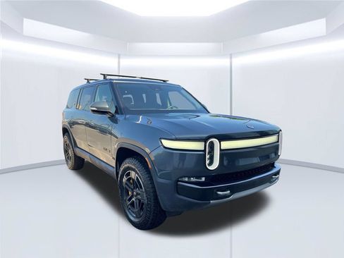 Used 2023 Rivian R1S Adventure Quad AWD/4WD image 8