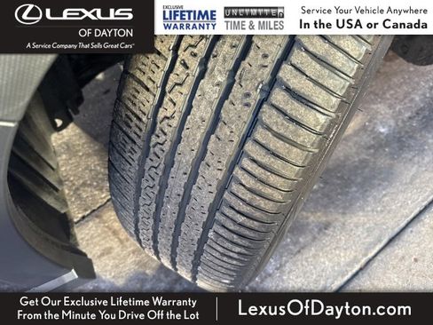 Used 2023 Subaru Ascent Limited w/ Technology Package image 9