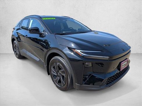 New 2026 Toyota C-HR AWD/4WD image 7