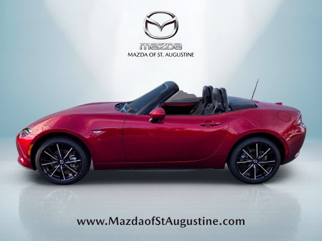 New 2026 MAZDA MX-5 Miata Grand Touring RWD image 2