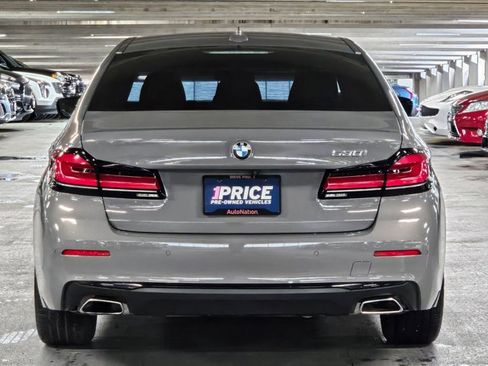 Used 2022 BMW 530i w/ Luxury Seating Package RWD image 7
