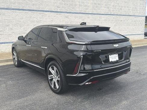 Certified 2024 Cadillac Lyriq Tech w/ Driver Assist Package AWD/4WD image 5