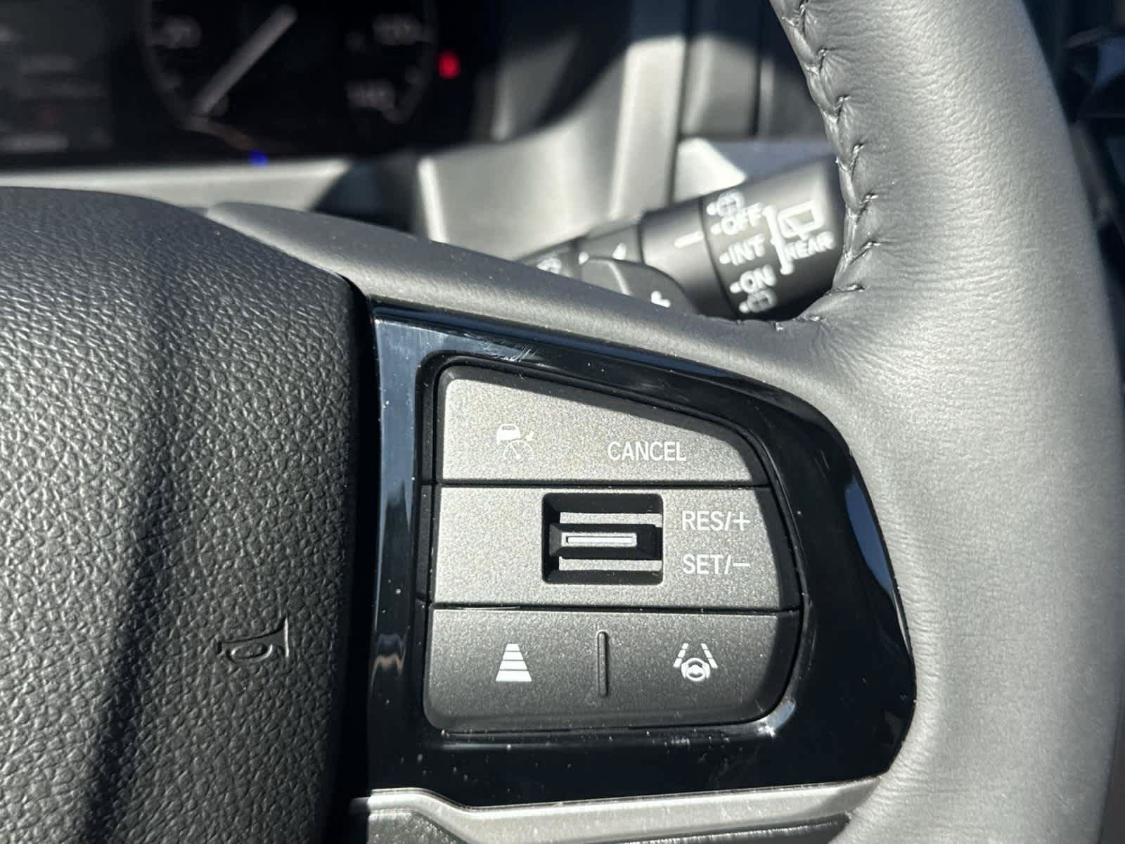 Used 2026 Honda Odyssey Touring image 13