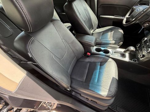 Used 2012 Ford Fusion SEL image 16