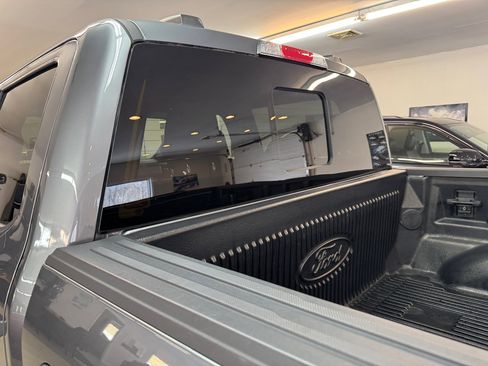 Used 2022 Ford F150 XLT w/ Equipment Group 302A High image 25