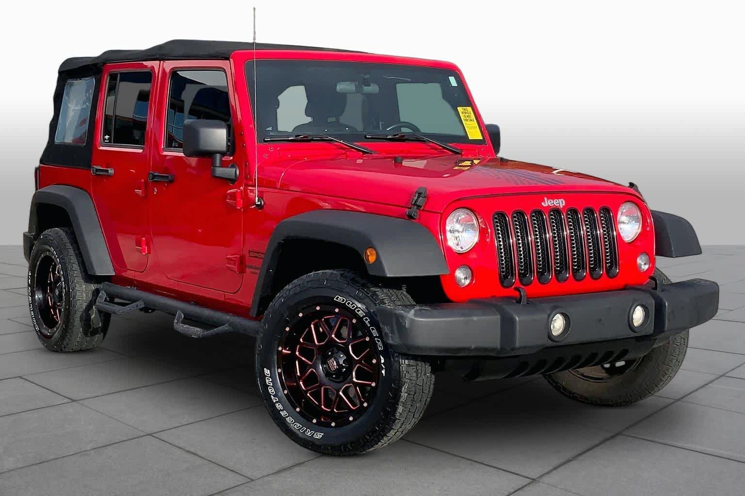 Used 2016 Jeep Wrangler Unlimited Sport w/ Connectivity Group AWD/4WD image 3