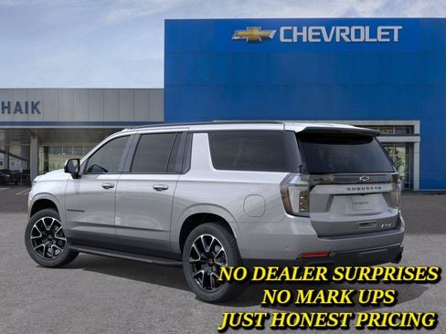 New 2026 Chevrolet Suburban RST w/ Comfort Package AWD/4WD image 2