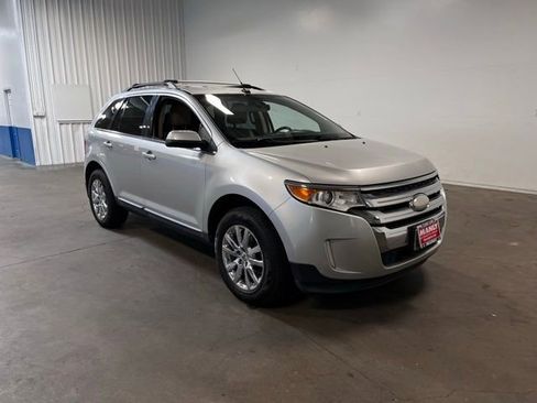 Used 2011 Ford Edge Limited w/ Vision Pkg AWD/4WD image 1