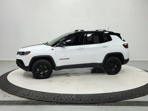 Used 2024 Jeep Compass Trailhawk AWD/4WD image 5