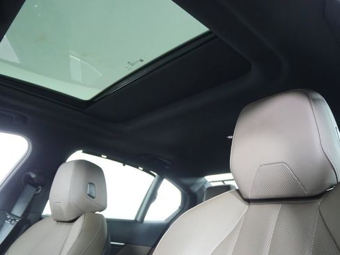 Certified 2025 BMW 530i RWD image 11