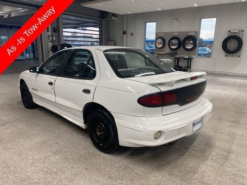 Used 2002 Pontiac Sunfire SE w/ Opt Pkg 1 FWD image 7