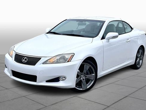 Used 2010 Lexus IS 250C image 1