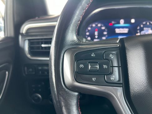 Used 2022 Chevrolet Suburban RST w/ Sport Performance Package image 20