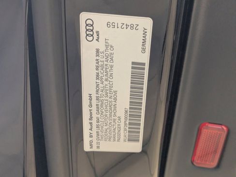 Used 2023 Audi RS 6 w/ Executive Package image 33