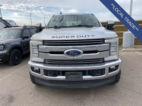 Used 2019 Ford F250 Lariat w/ Lariat Ultimate Package AWD/4WD image 7
