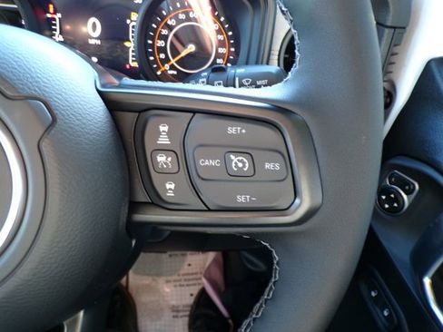 New 2026 Jeep Wrangler Unlimited Sport w/ Convenience Group image 16