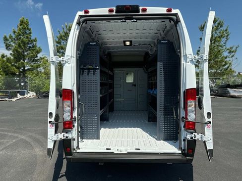 New 2024 RAM ProMaster 3500 w/ Convenience Group image 12
