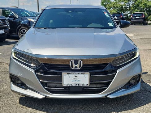 Certified 2022 Honda Accord Sport image 2