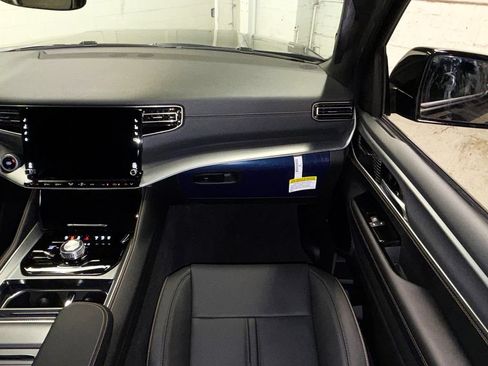 New 2026 Jeep Grand Wagoneer L 4WD image 34