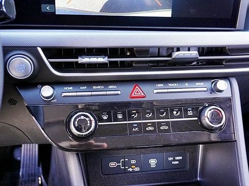 Used 2026 Hyundai Sonata SE FWD image 26