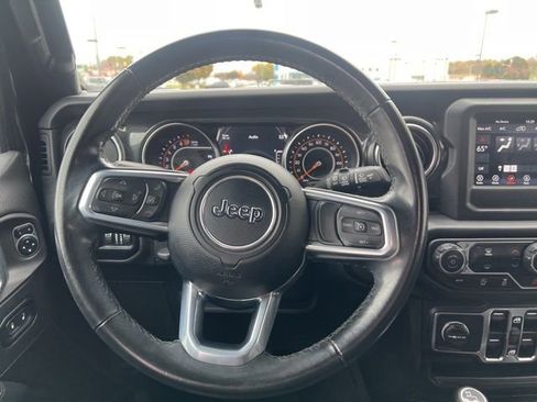 Used 2021 Jeep Wrangler Unlimited Sahara image 14
