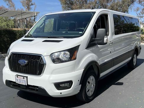 Used 2024 Ford Transit 350 XLT RWD image 19